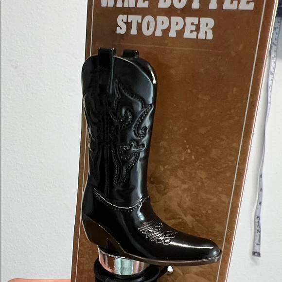 Wild Eye Designs | Black Cowboy Boot Wine Bottle Stopper 🍷 - Picture 4 of 8